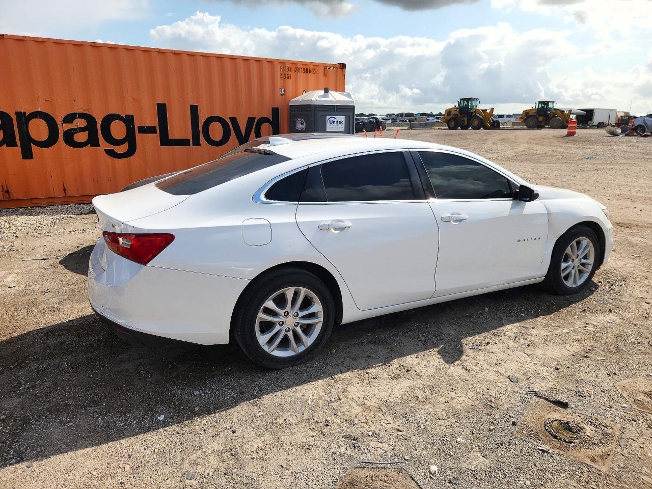 2018 Chevrolet Malibu Lt - Image 3