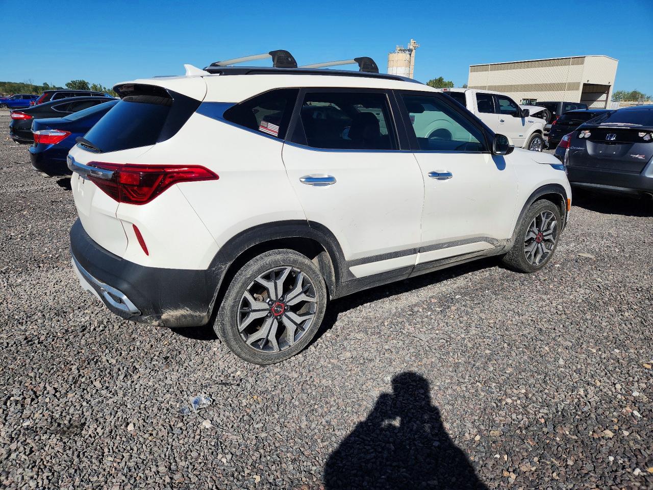 2023 Kia Seltos Sx - Фото 3