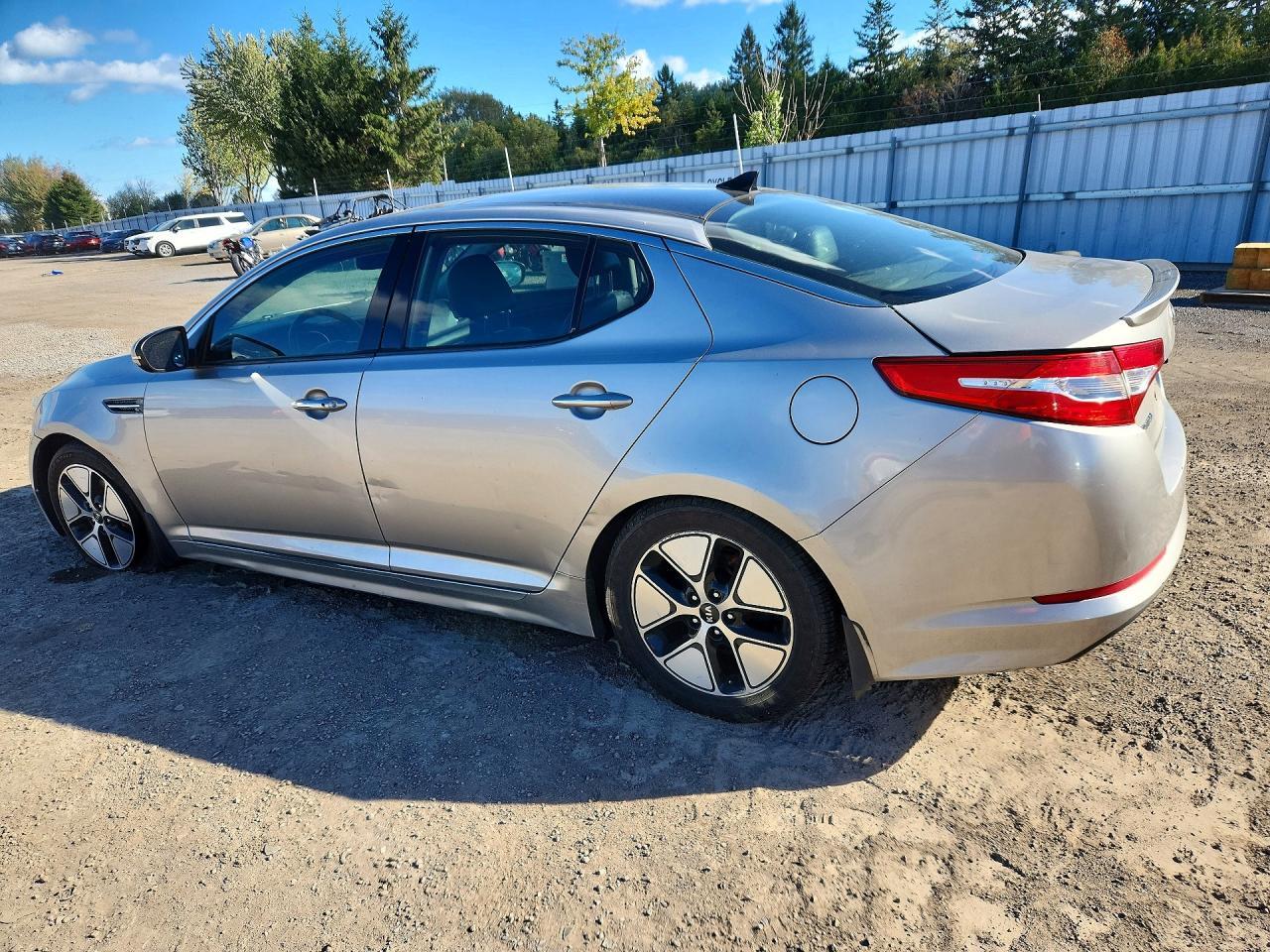 2013 Kia Optima Hybrid - Фото 2
