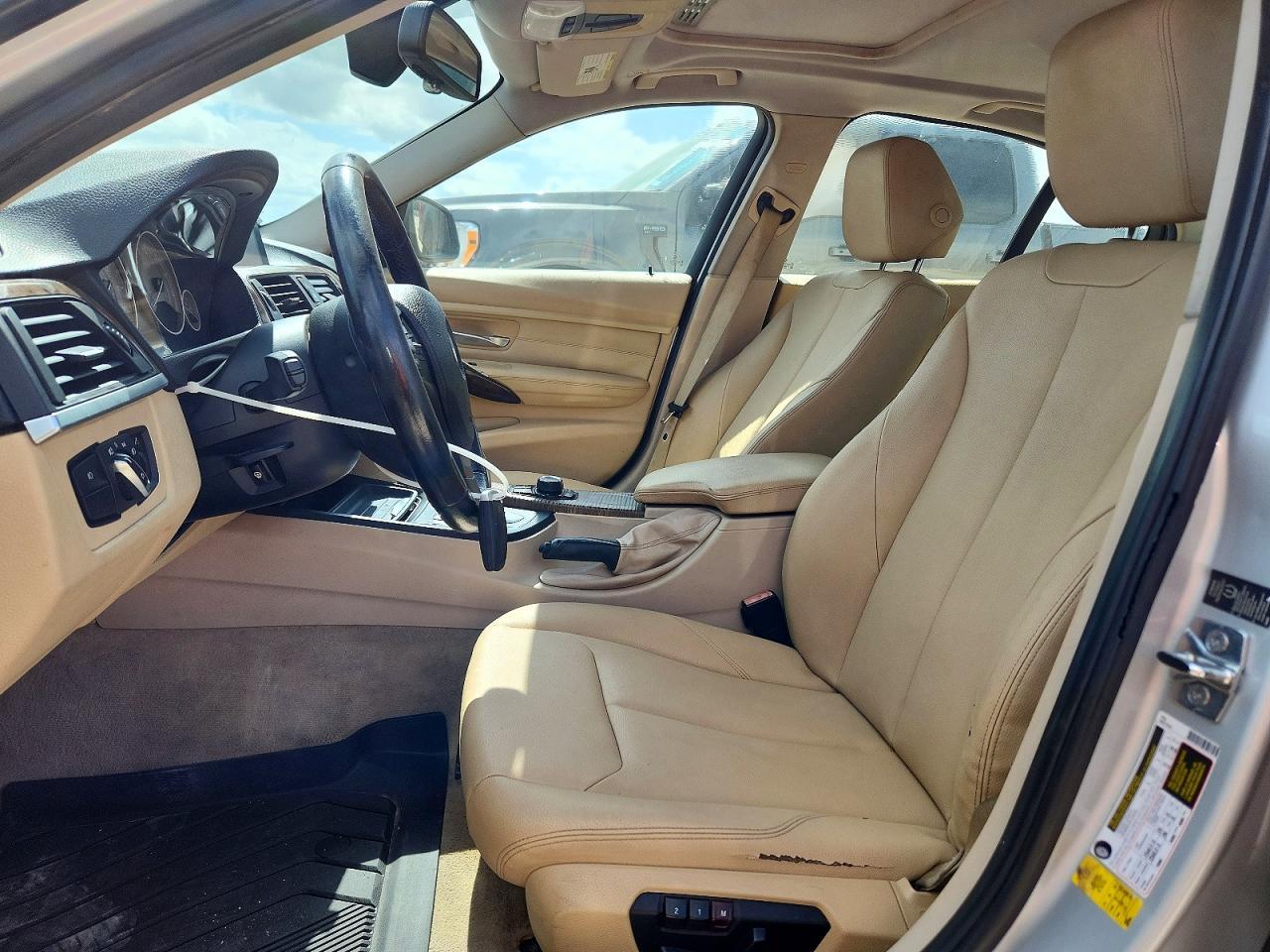 2012 BMW 328 I - Image 7