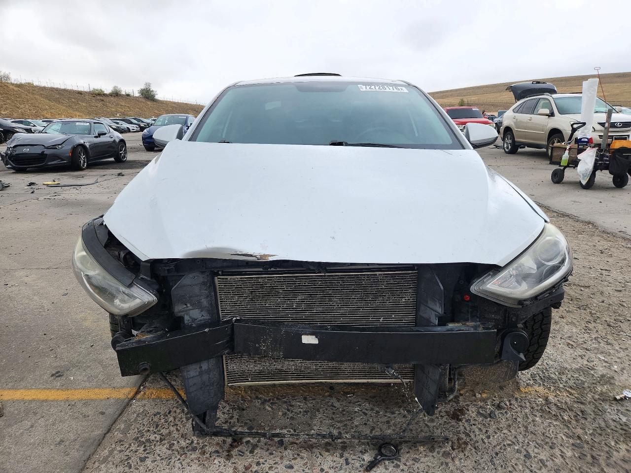 2017 Hyundai Elantra Se - Image 5
