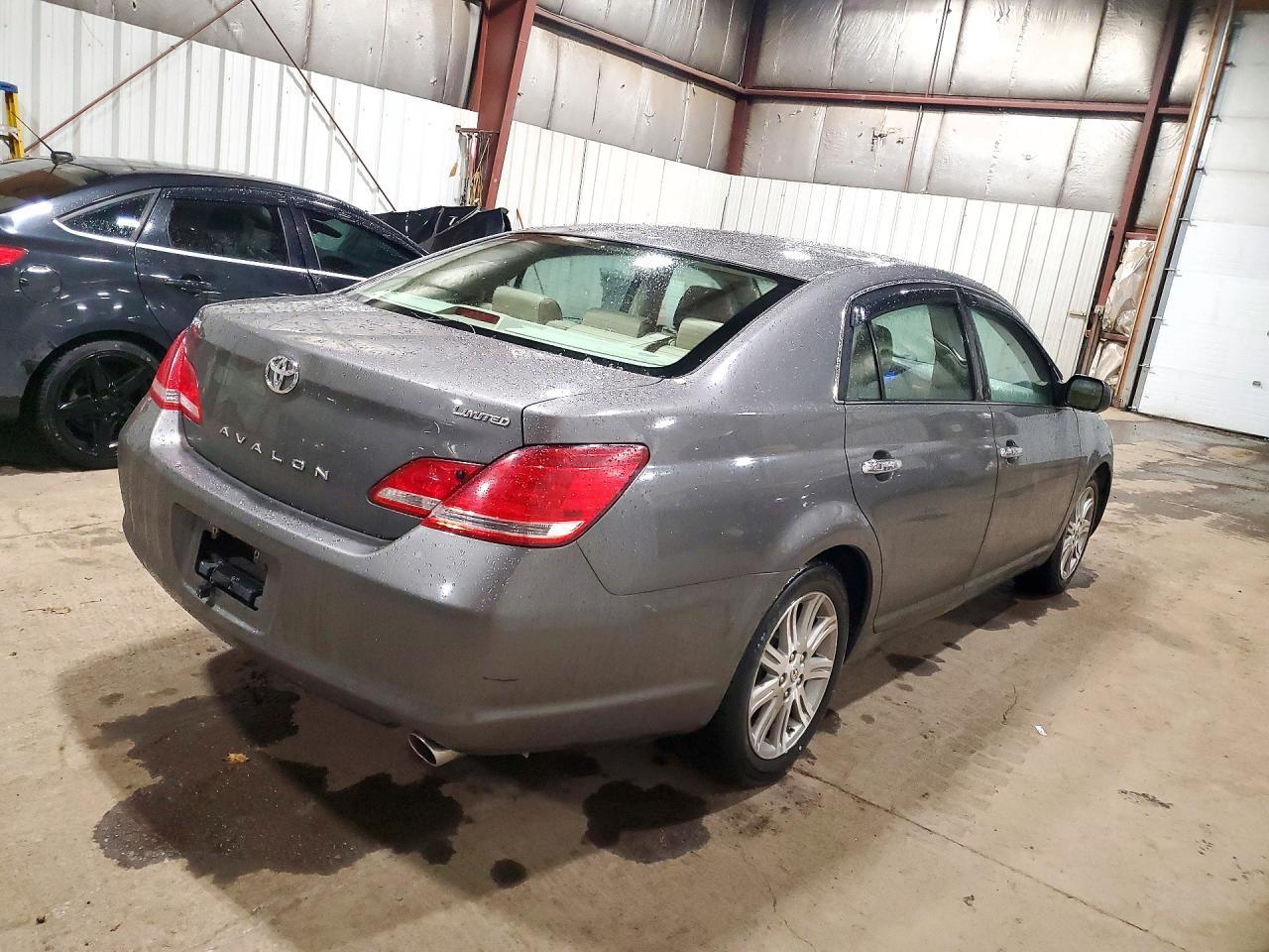 2006 Toyota Avalon Limited - Фото 3