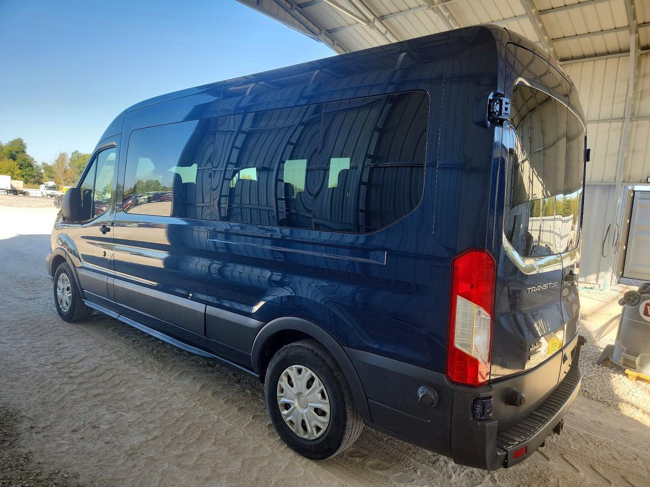 2015 Ford Transit T-350 - Image 2