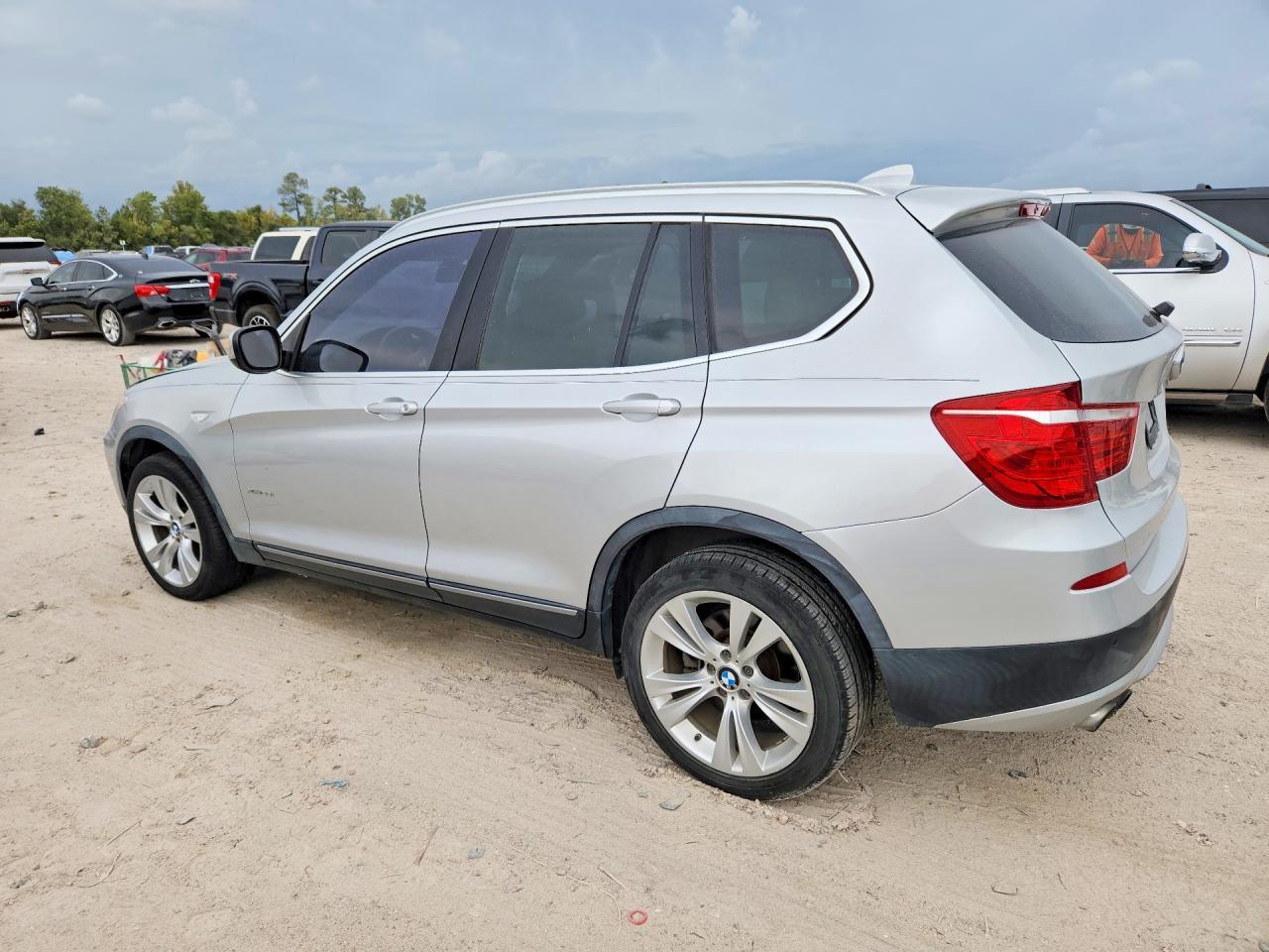 2013 BMW X3 xDrive35I - Фото 2