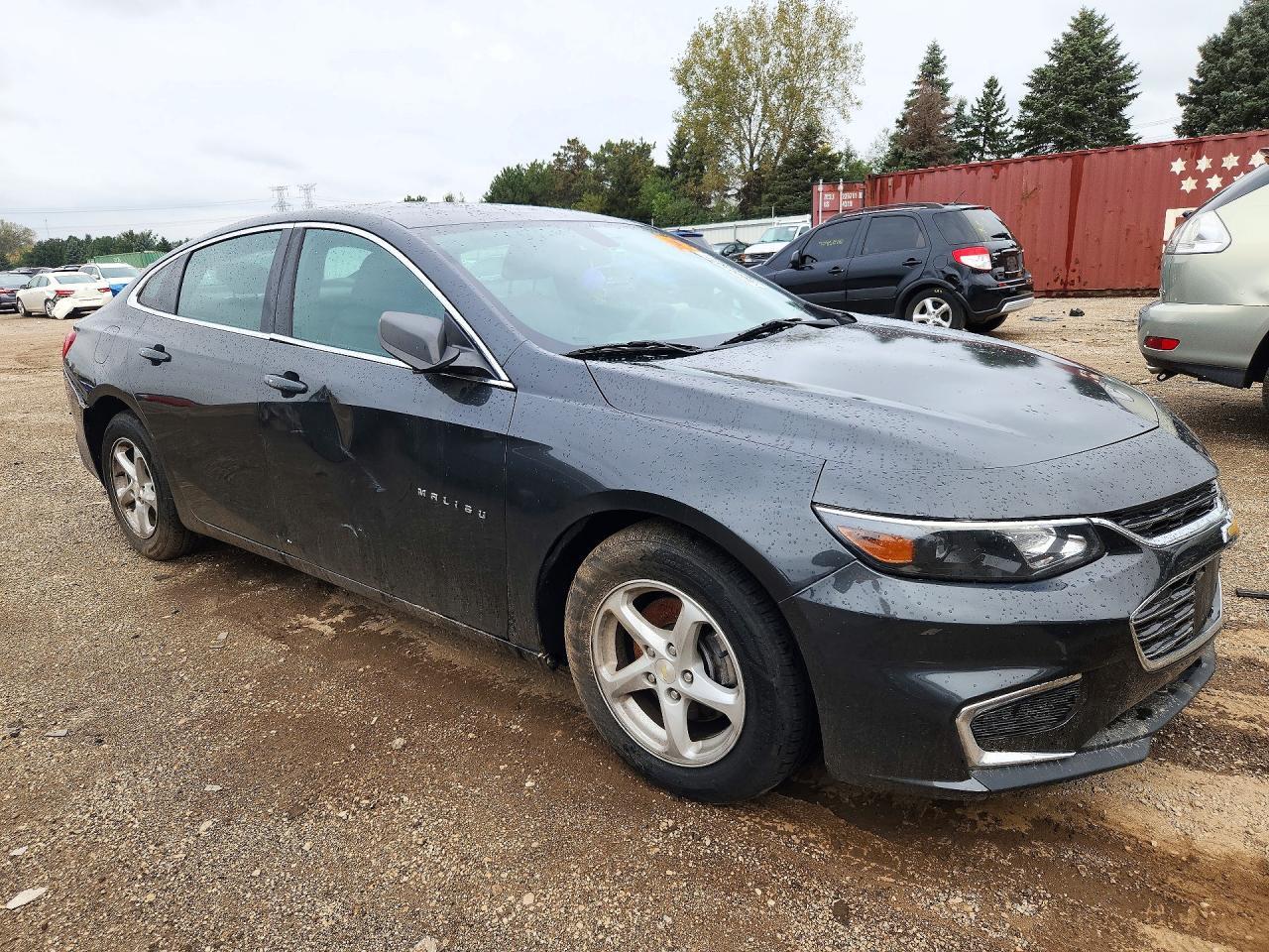 2017 Chevrolet Malibu Ls - Фото 4