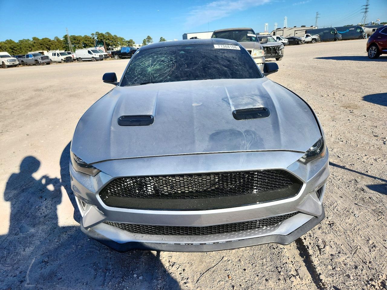 2022 Ford Mustang - Image 5