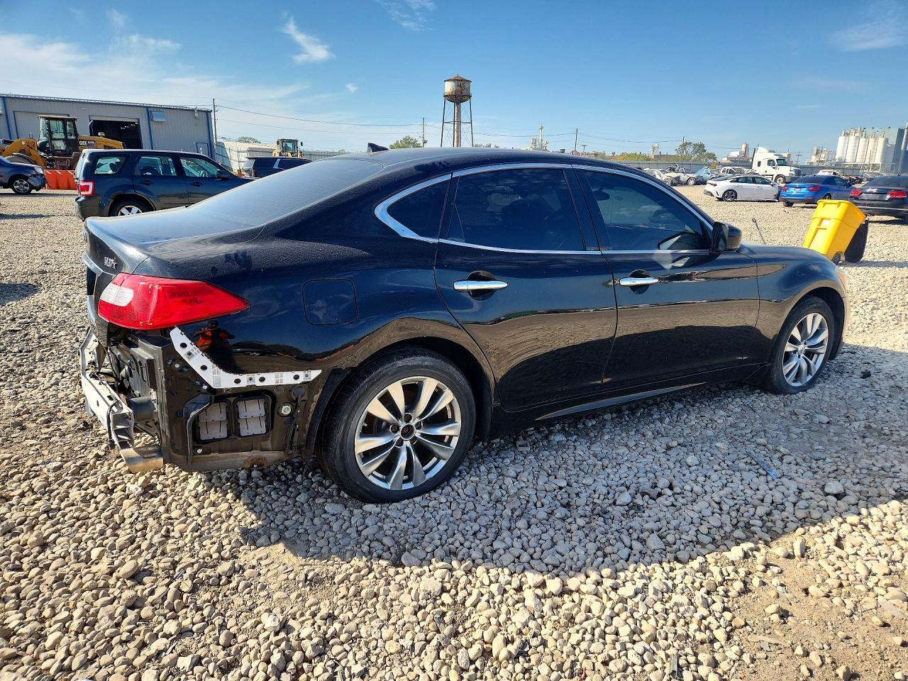 2013 Infiniti M37 X - Фото 3