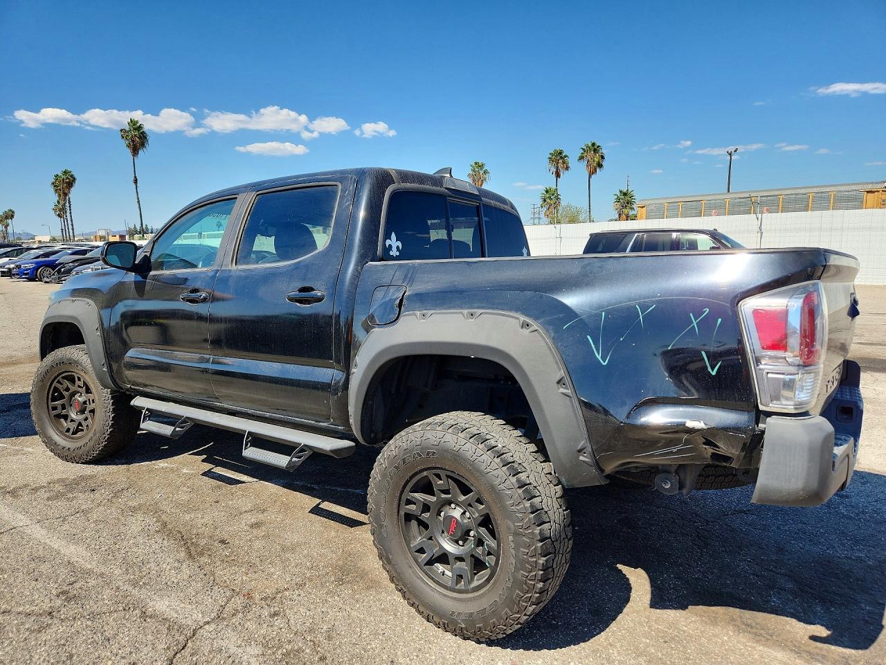2019 Toyota Tacoma Sr5 - Image 2