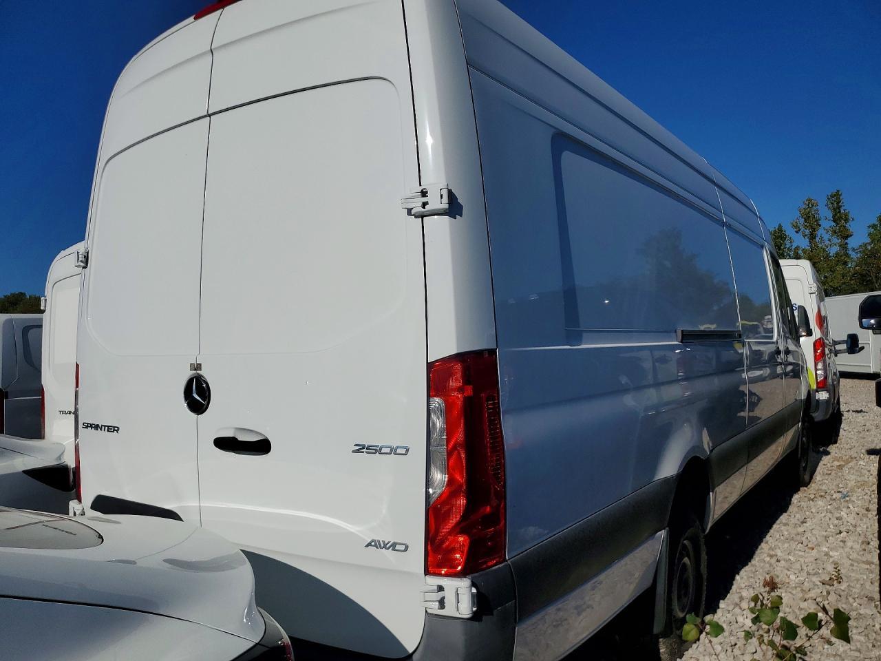 2023 Mercedes-Benz Sprinter 2500 Delivery Van - Image 3