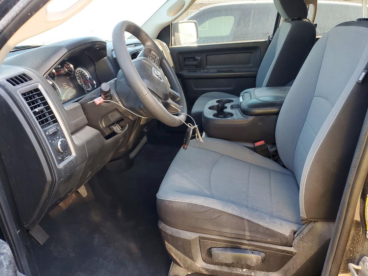 2024 Ram 1500 Classic Tradesman - Фото 7