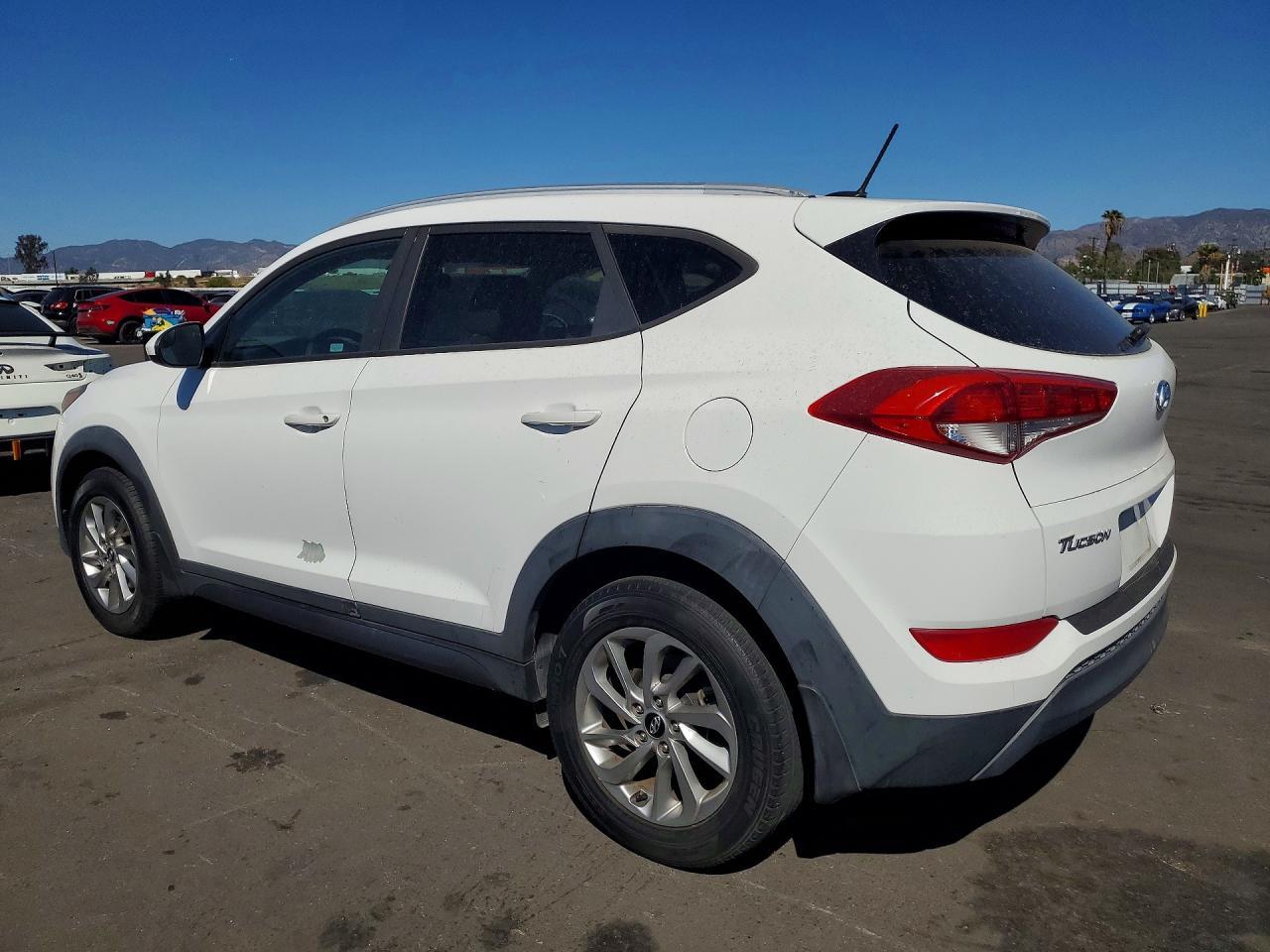 2016 Hyundai Tucson Se - Фото 2