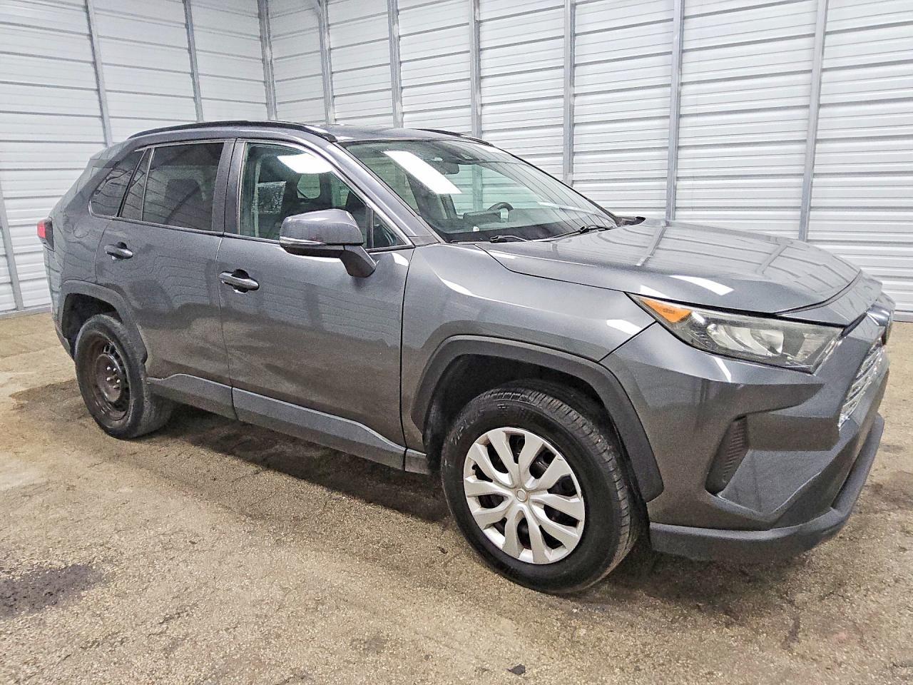 2021 Toyota Rav4 Le - Фото 4