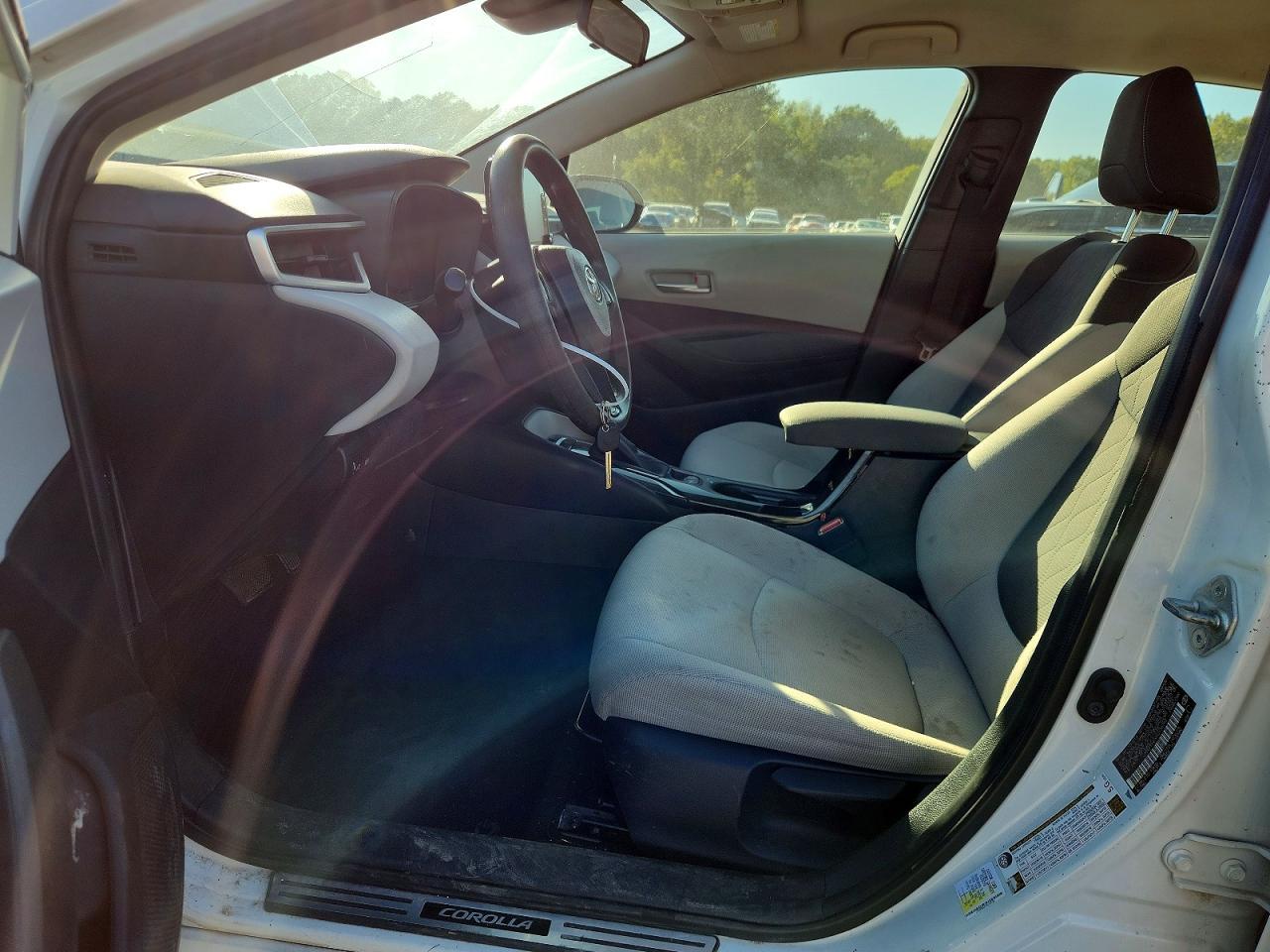 2021 Toyota Corolla Le - Image 7
