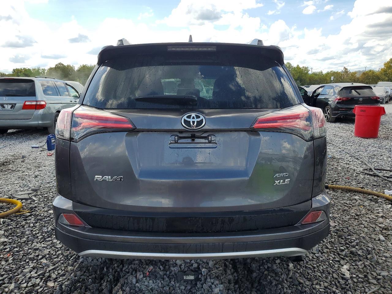 2018 Toyota Rav4 Xle - Фото 6