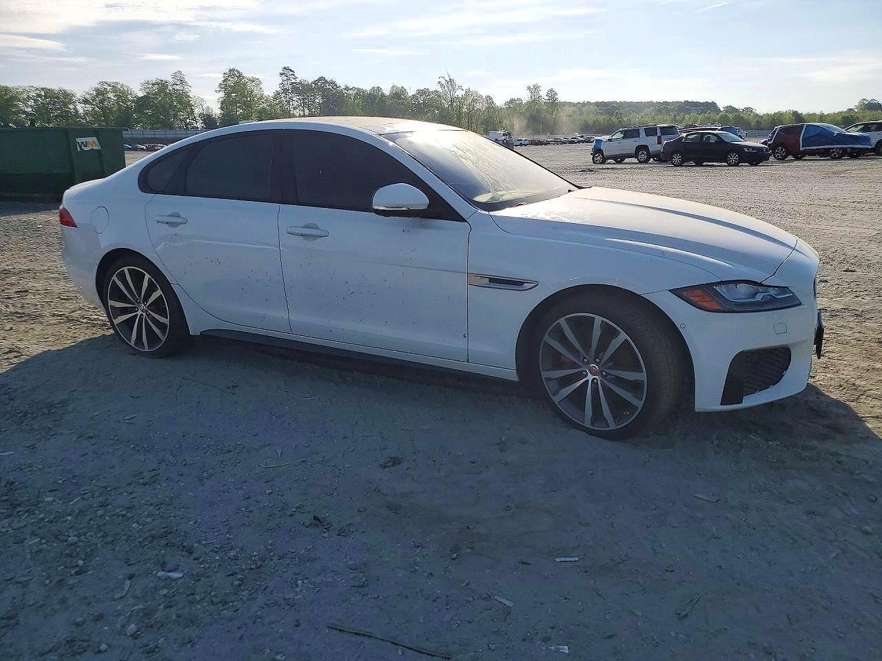 2018 Jaguar Xf S - Image 4
