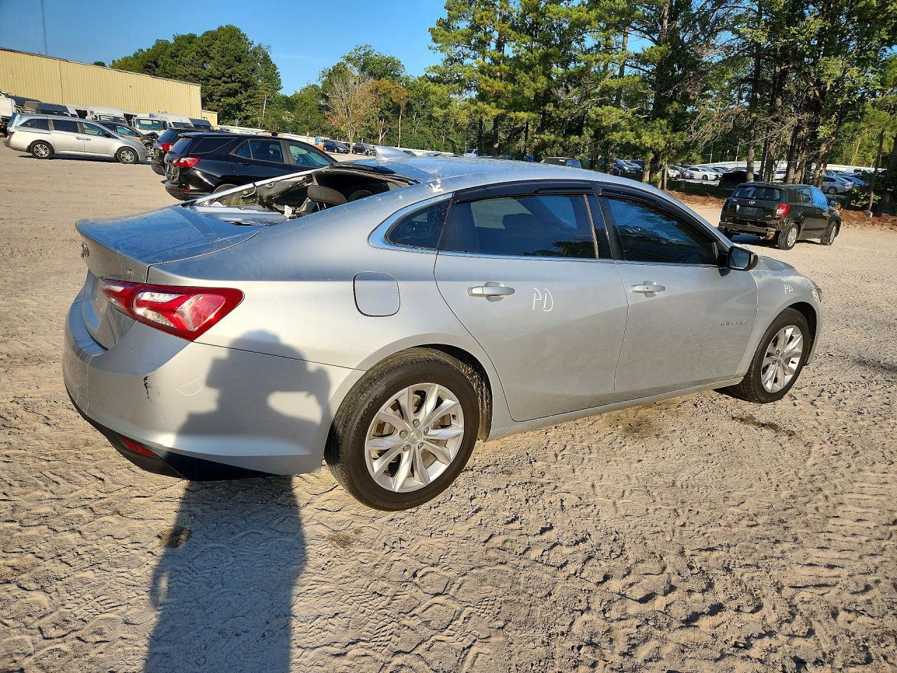 2020 Chevrolet Malibu Lt - Image 3