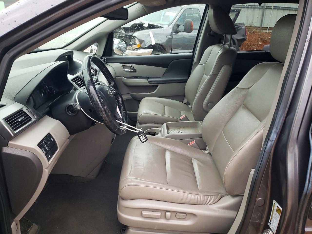 2014 Honda Odyssey Exl - Image 7
