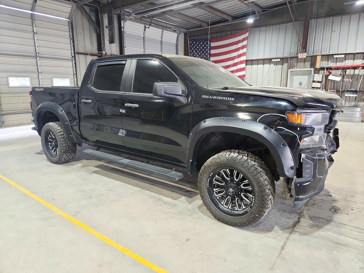 2021 Chevrolet Silverado K1500 Custom - Image 4