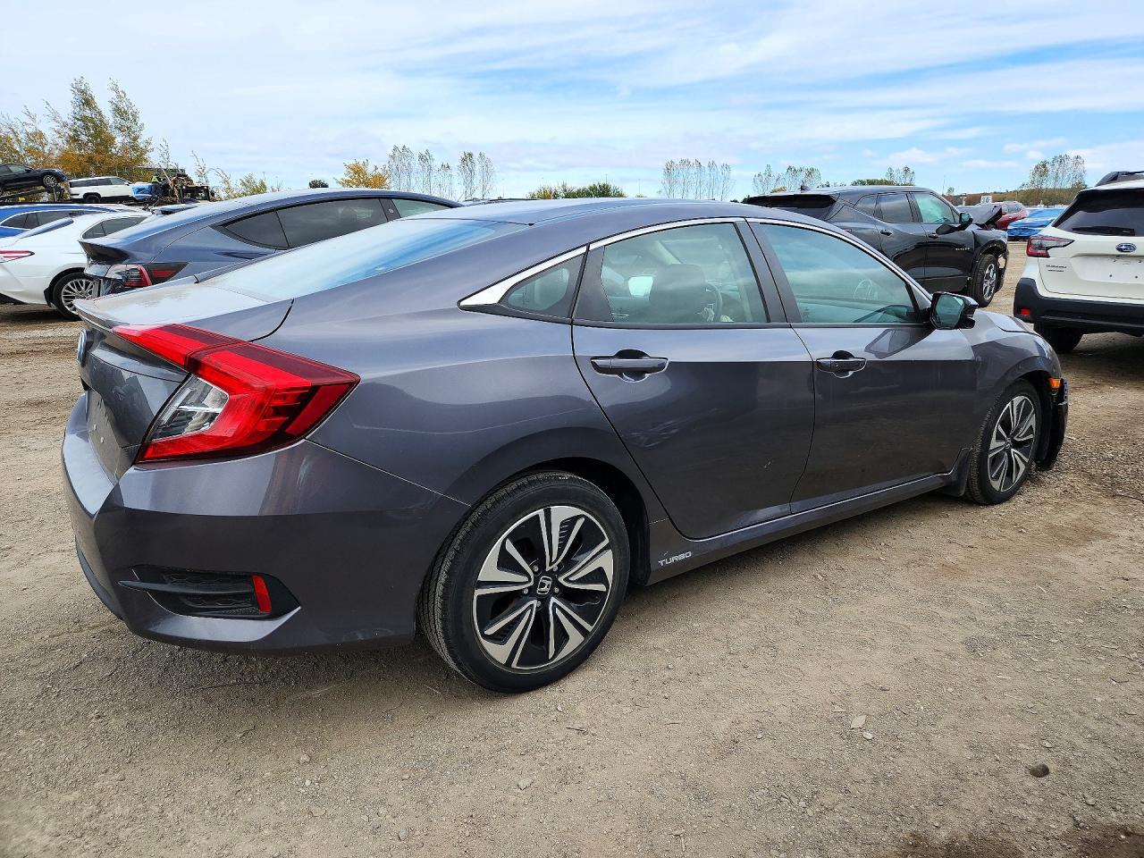 2018 Honda Civic Ex - Фото 3