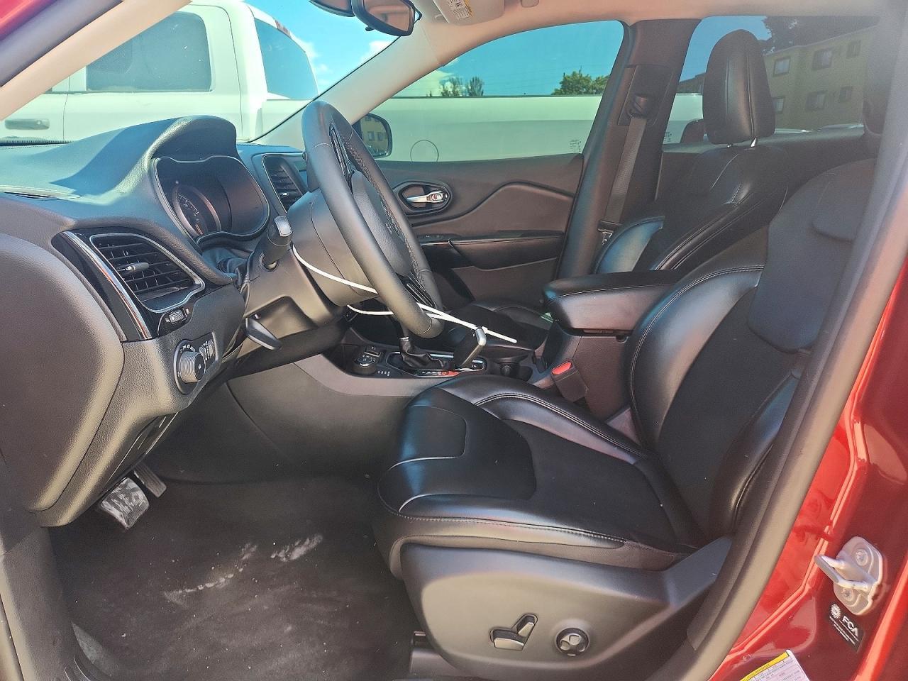 2021 Jeep Cherokee Latitude Plus - Image 7