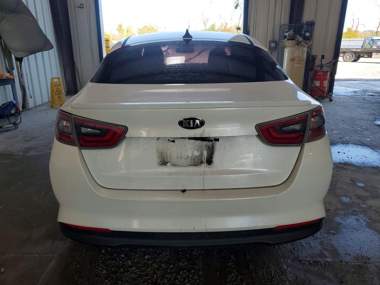 2014 Kia Optima Hybrid - Image 6