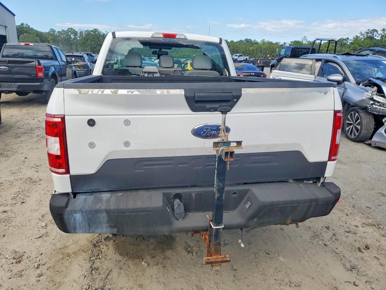 2018 Ford F150 - Image 6