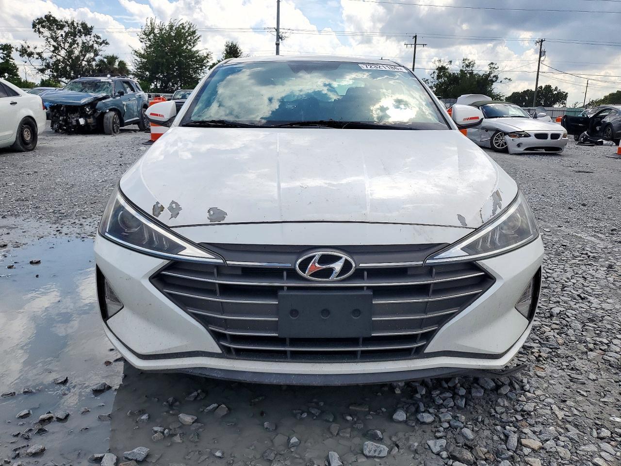 2020 Hyundai Elantra Sel - Фото 5