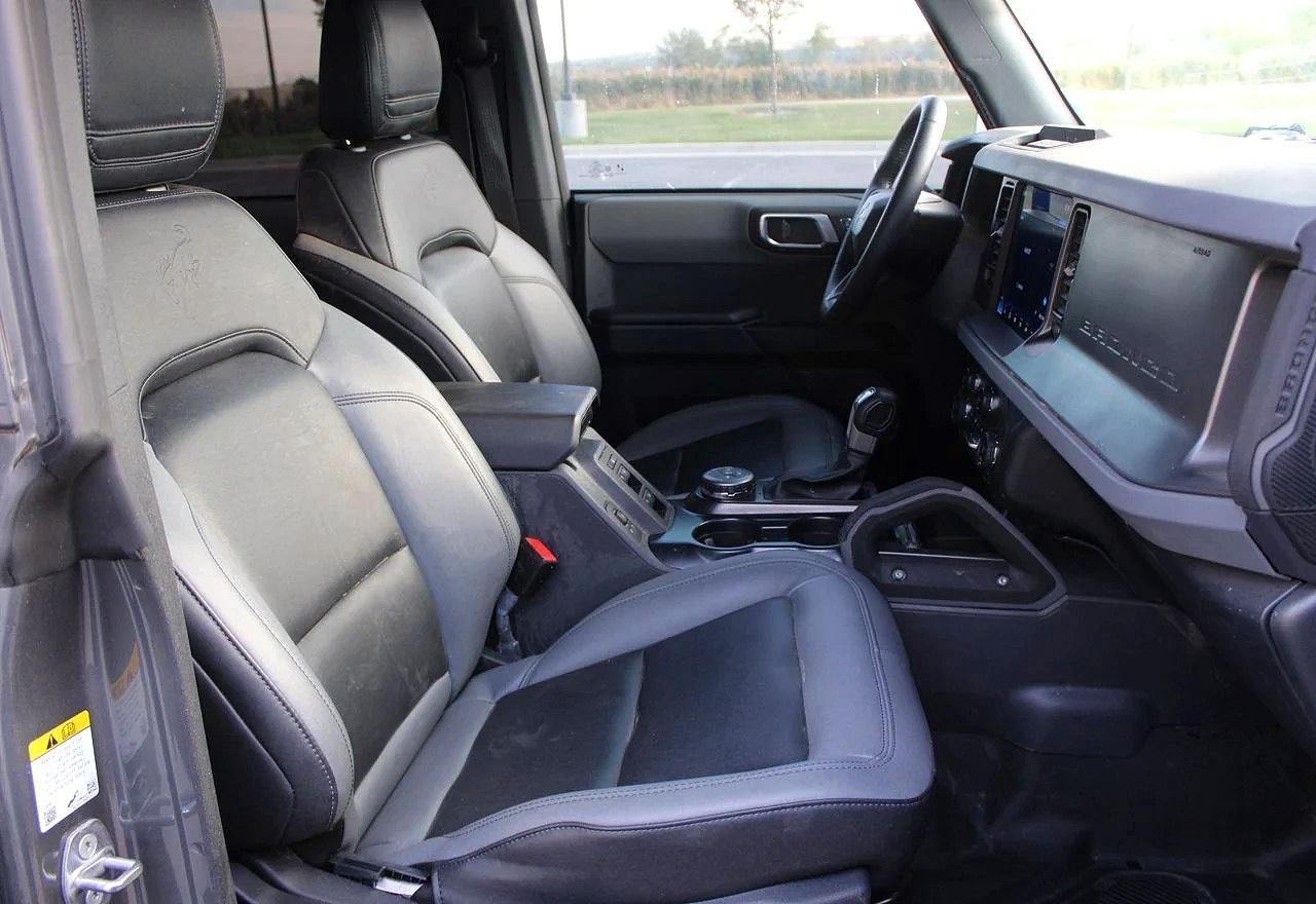 2024 Ford Bronco Big Bend - Image 5