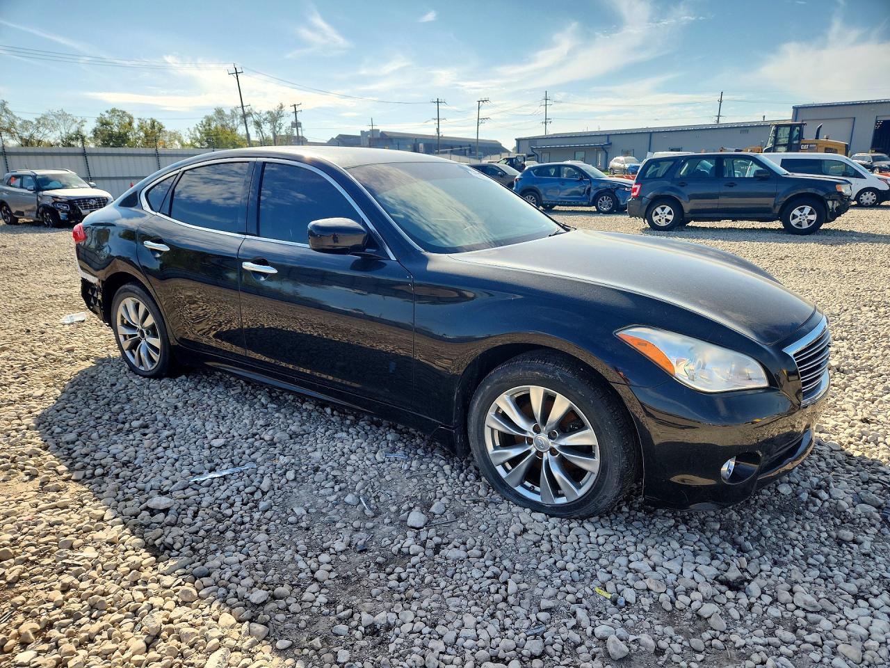 2013 Infiniti M37 X - Фото 4