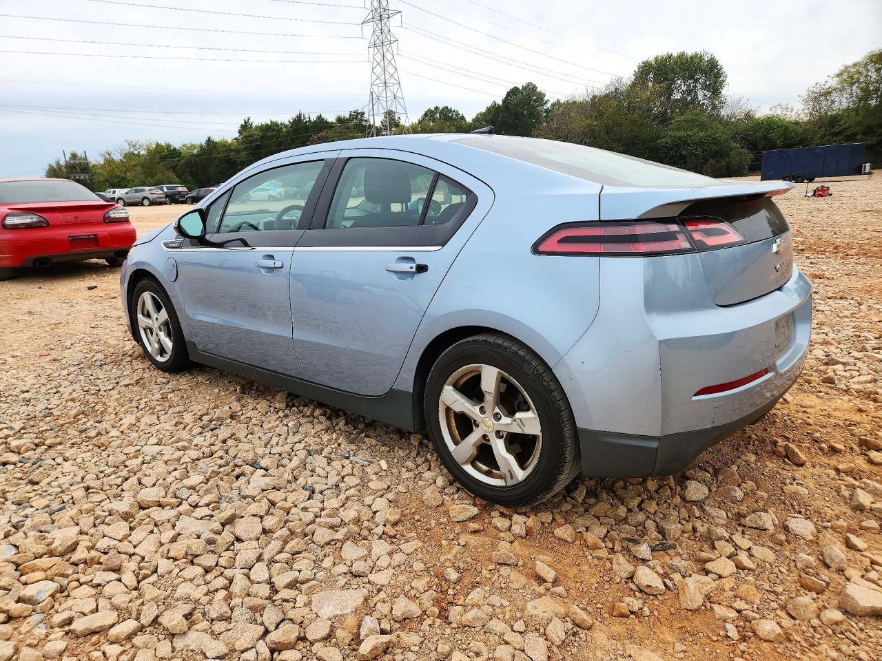 2013 Chevrolet Volt - Image 2