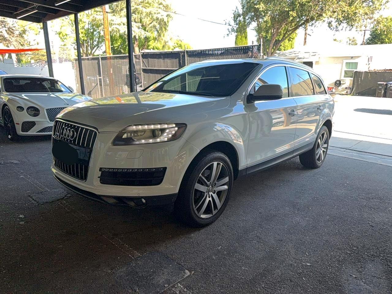 2013 Audi Q7 Premium Plus - Фото 2