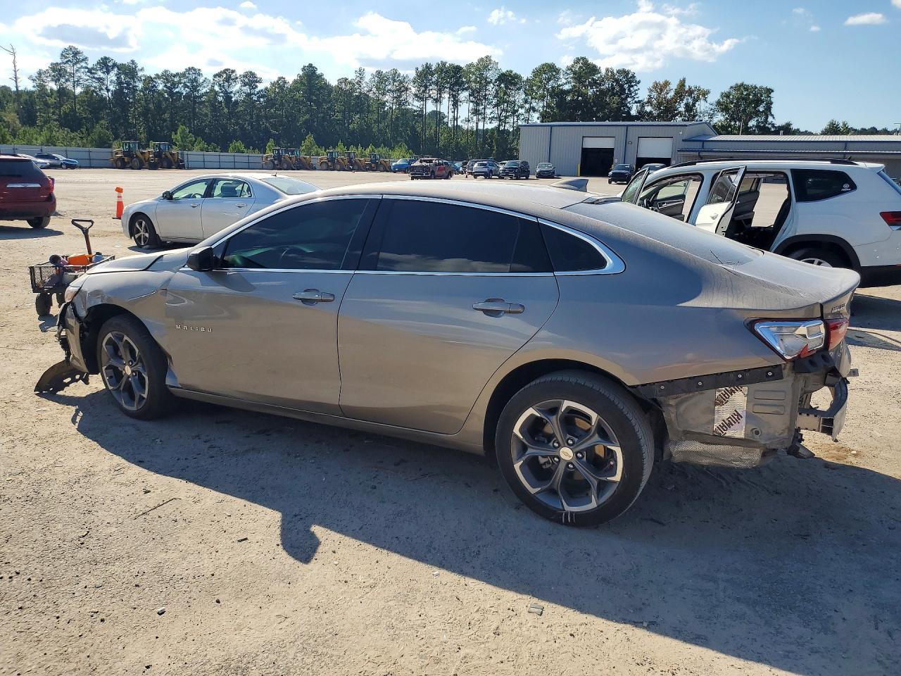 2024 Chevrolet Malibu Lt - Фото 2