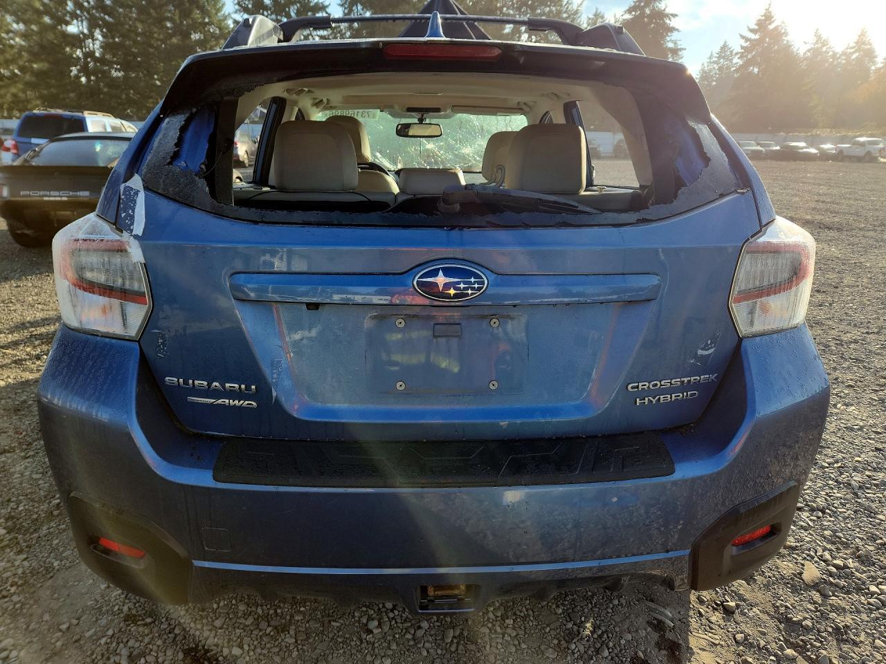 2016 Subaru Crosstrek 2.0I Hybrid Touring - Image 6