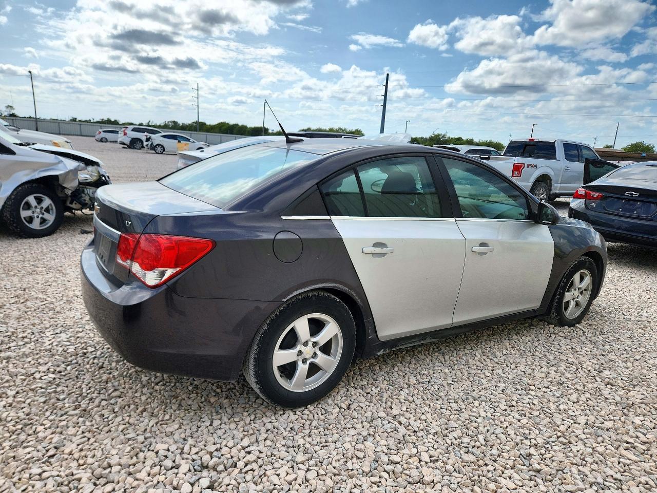 2014 Chevrolet Cruze Lt - Image 3