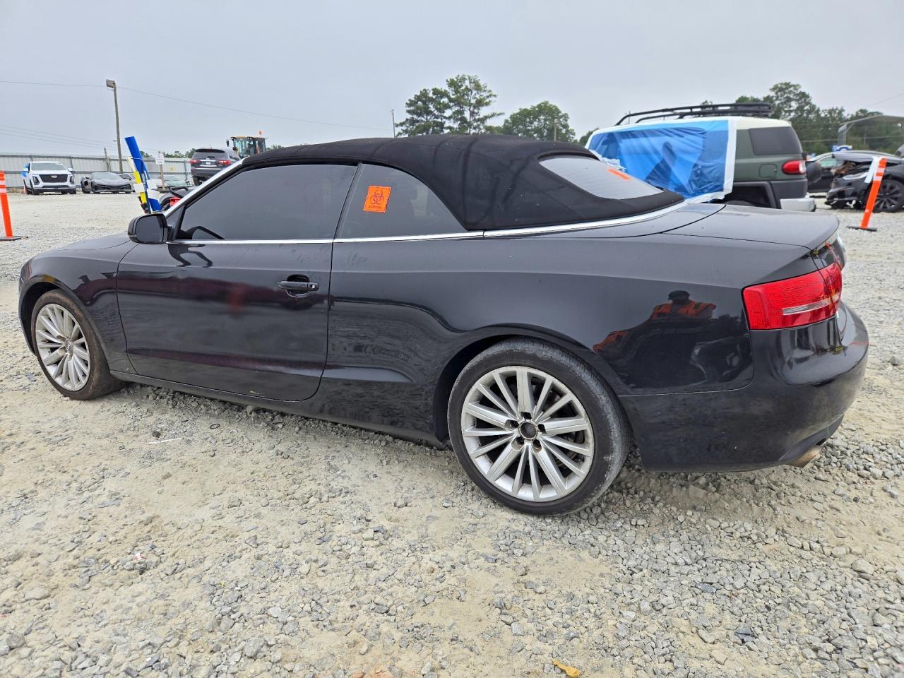 2010 Audi A5 Premium Plus - Фото 2