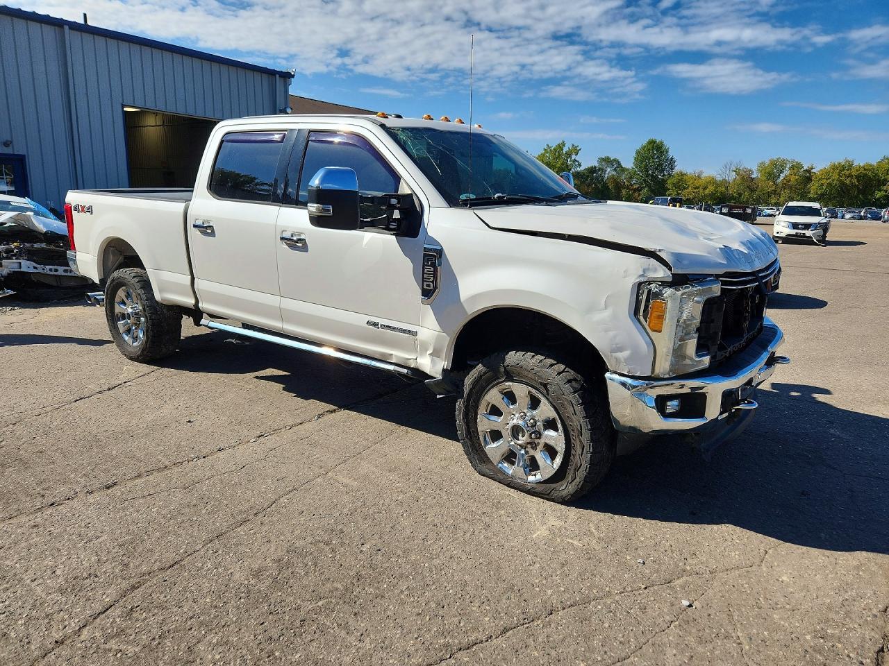2017 Ford F250 Super Duty - Image 4