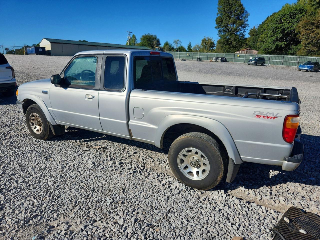 2002 Mazda B4000 Cab Plus - Фото 2