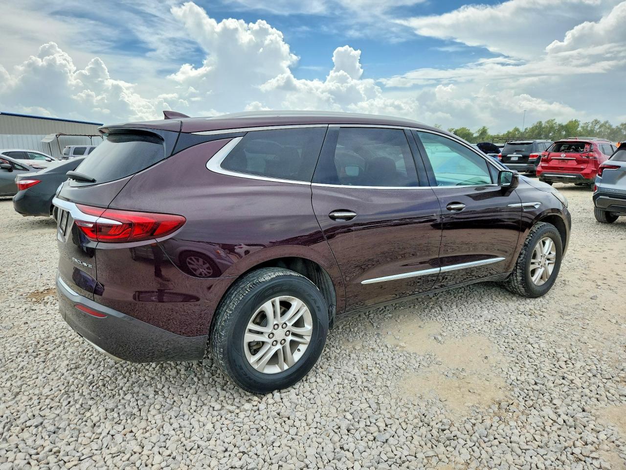 2018 Buick Enclave Essence - Фото 3