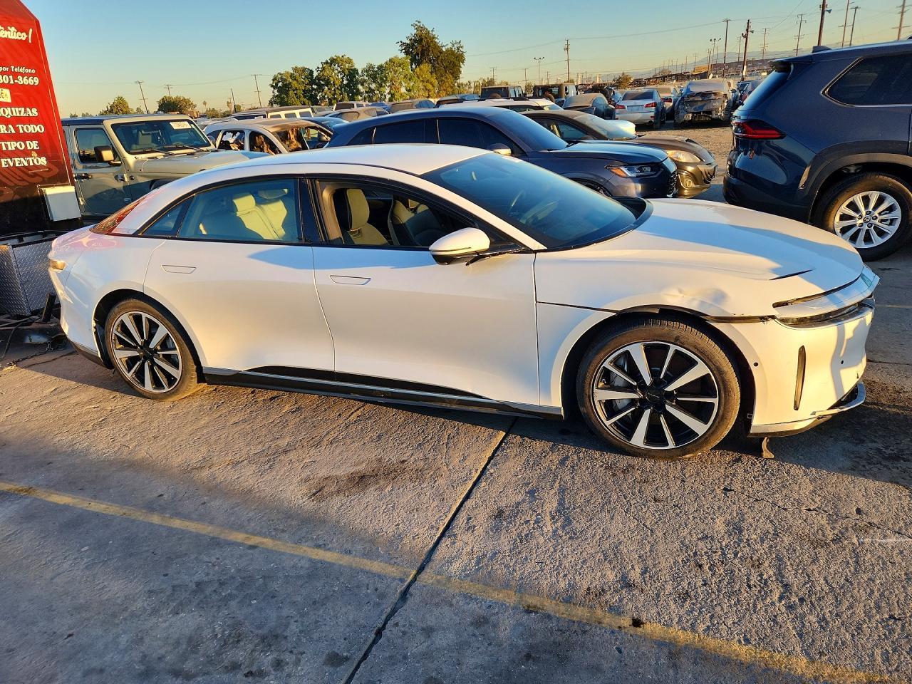 2024 Lucid Motors Air Touring - Image 4