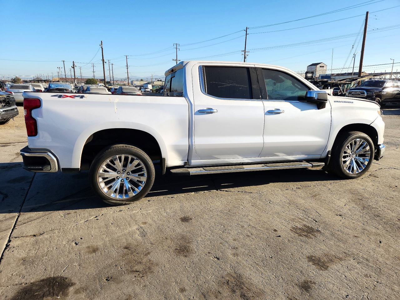 2023 Chevrolet Silverado K1500 Ltz - Image 3
