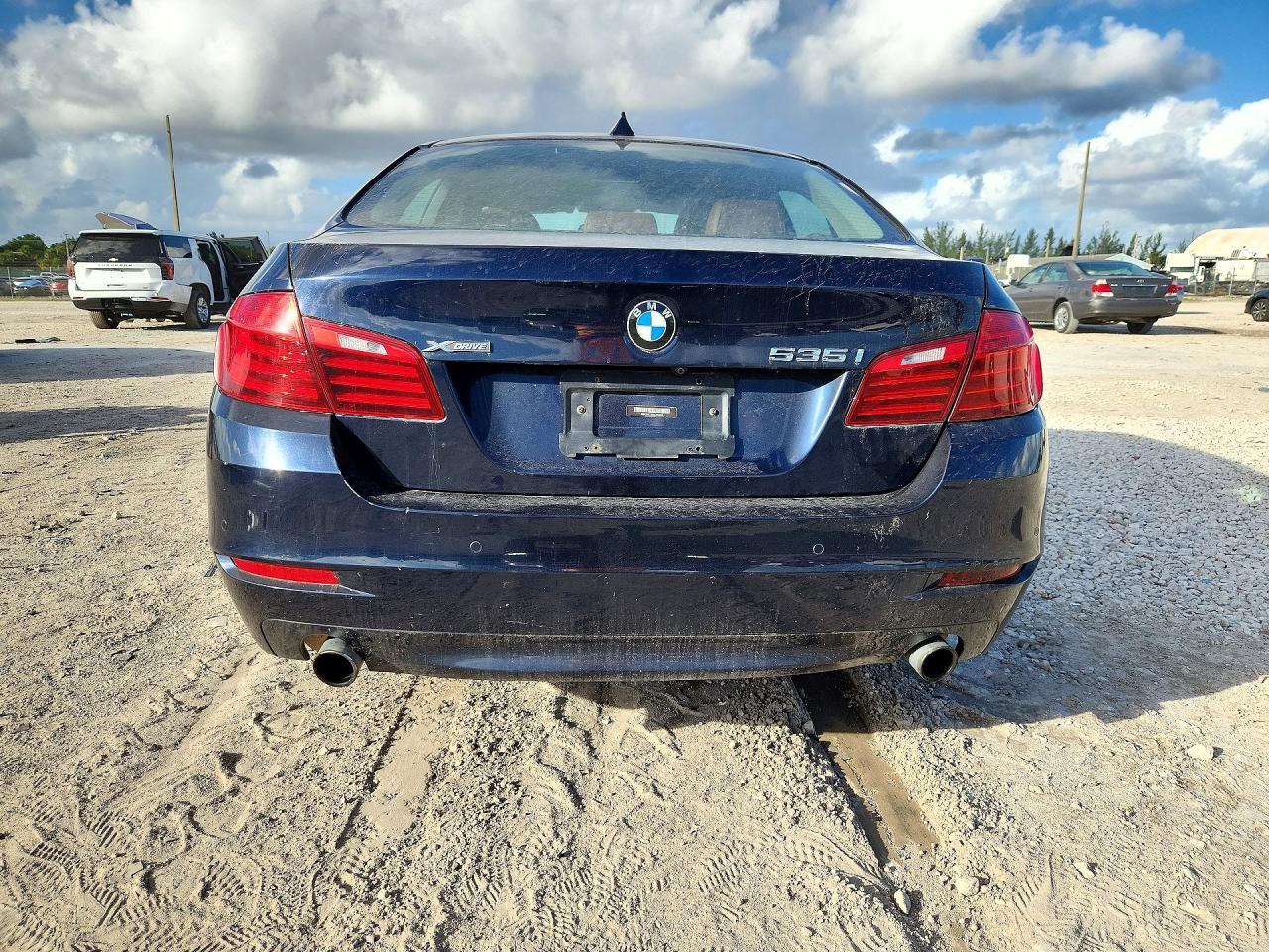2016 BMW 535 Xi - Фото 6