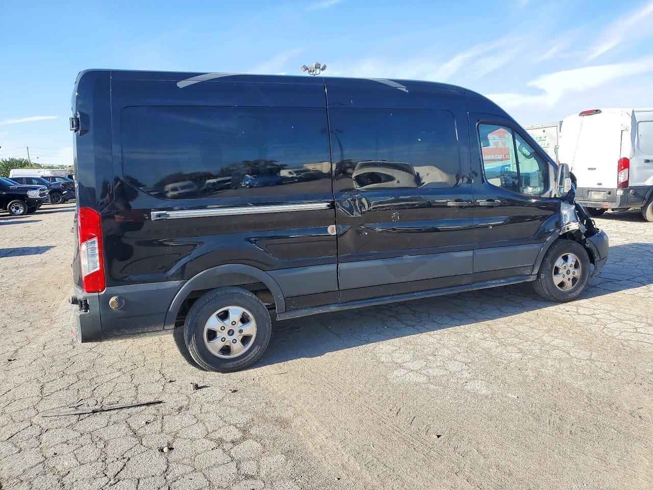 2017 Ford Transit T-250 - Фото 3