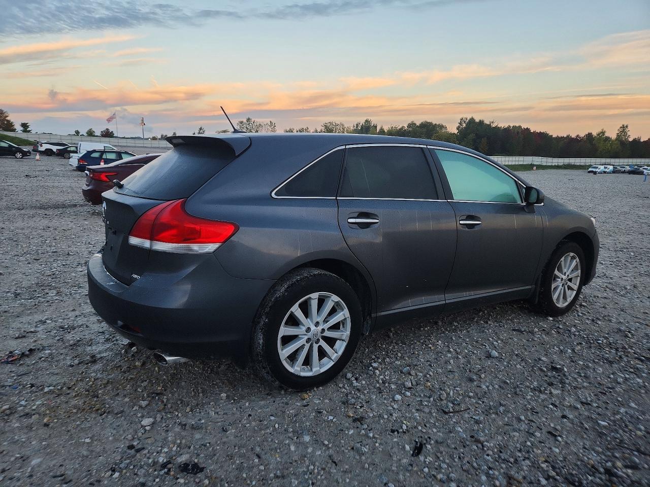 2011 Toyota Venza Awd 4Cyl - Фото 3