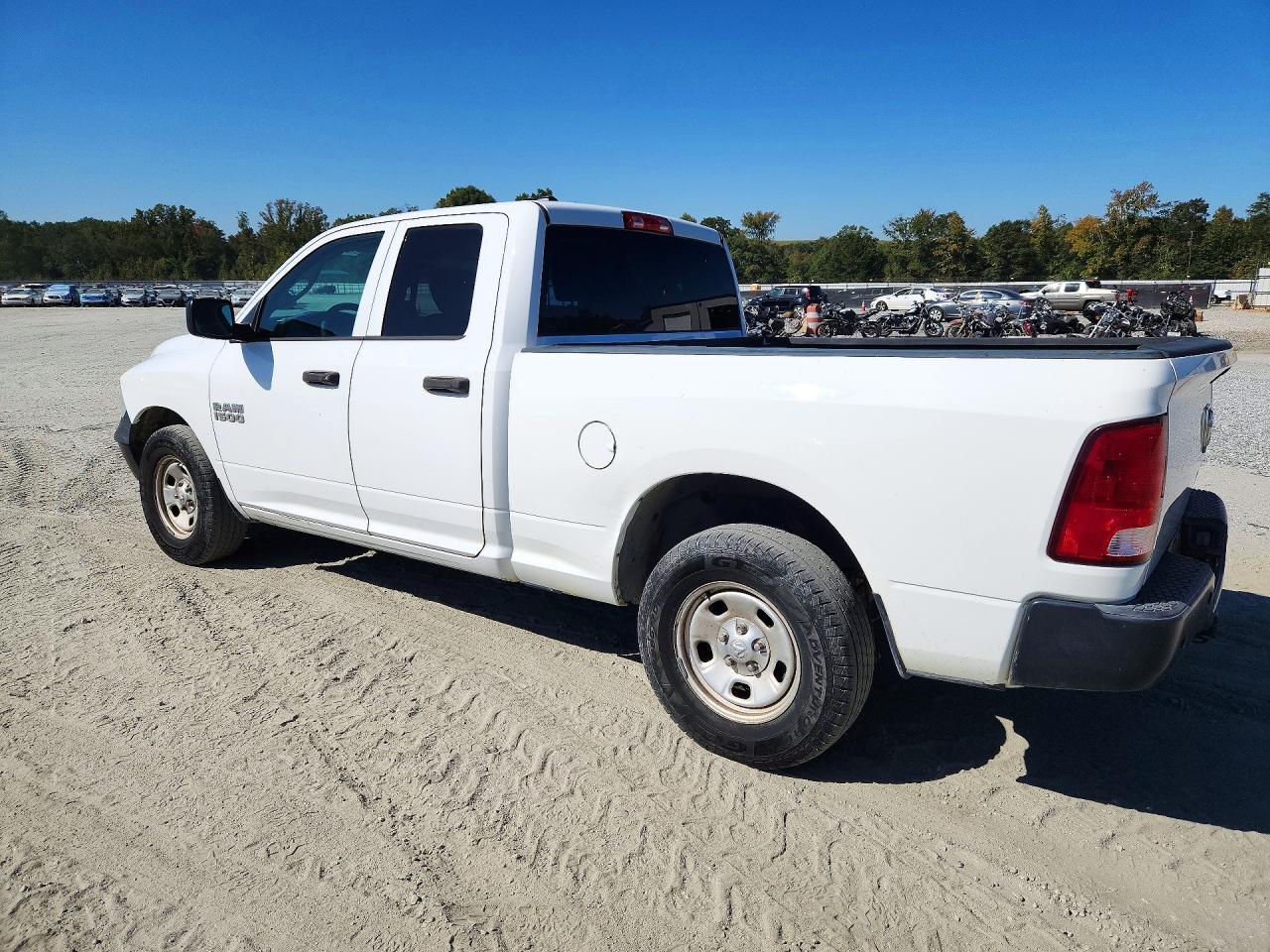 2015 Ram 1500 St - Image 2
