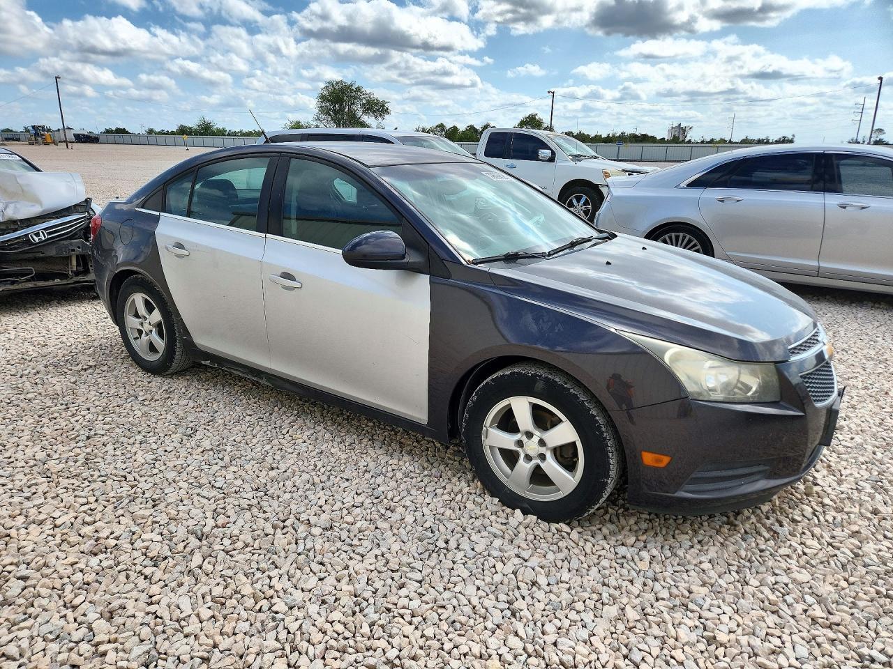 2014 Chevrolet Cruze Lt - Image 4