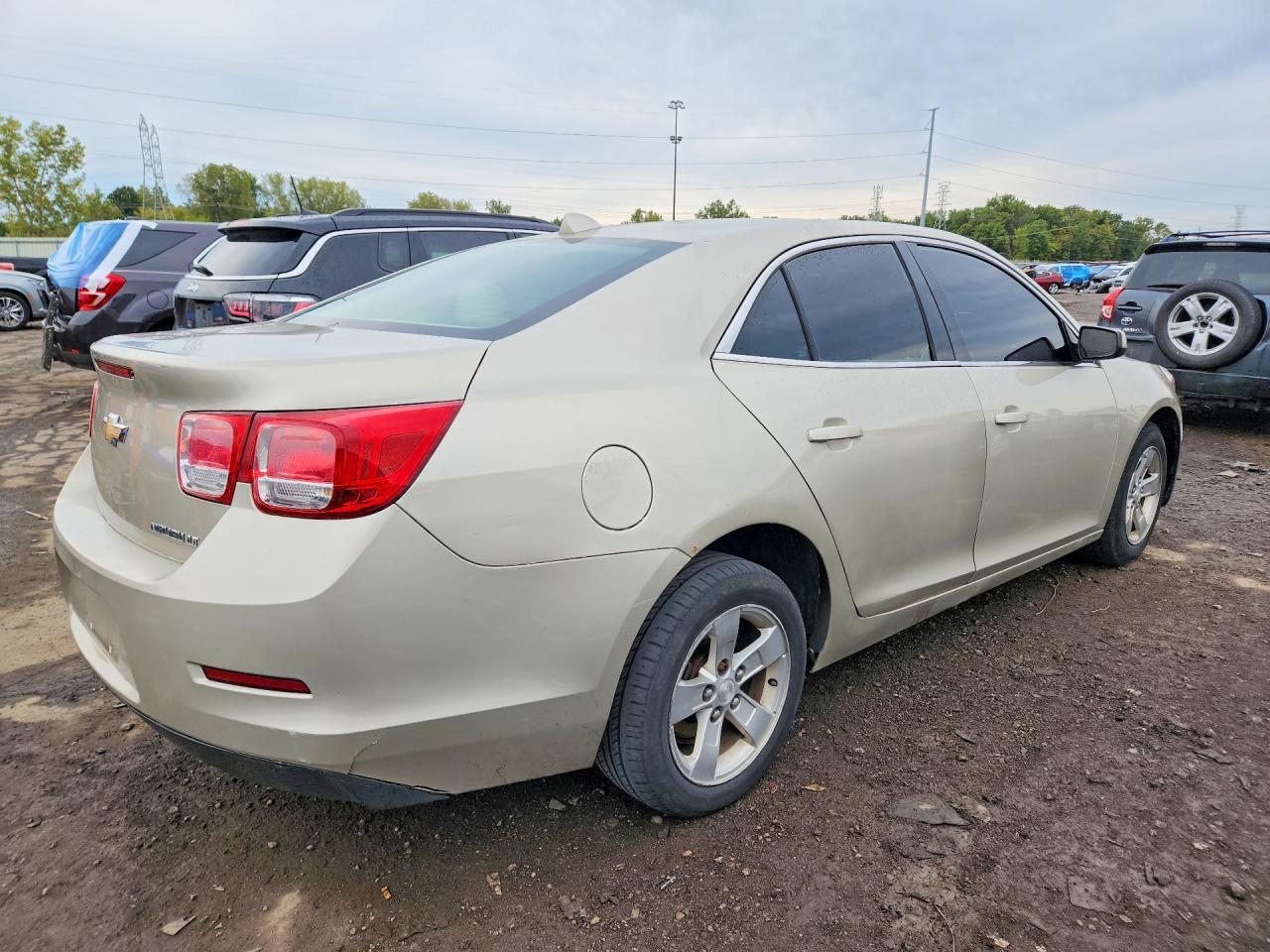 2013 Chevrolet Malibu 1Lt - Image 3