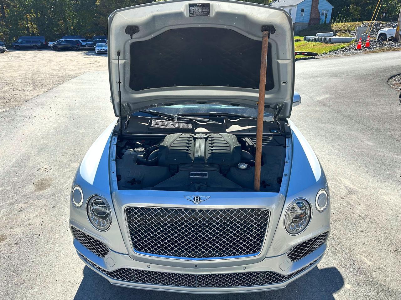 2017 Bentley Bentayga - Фото 6