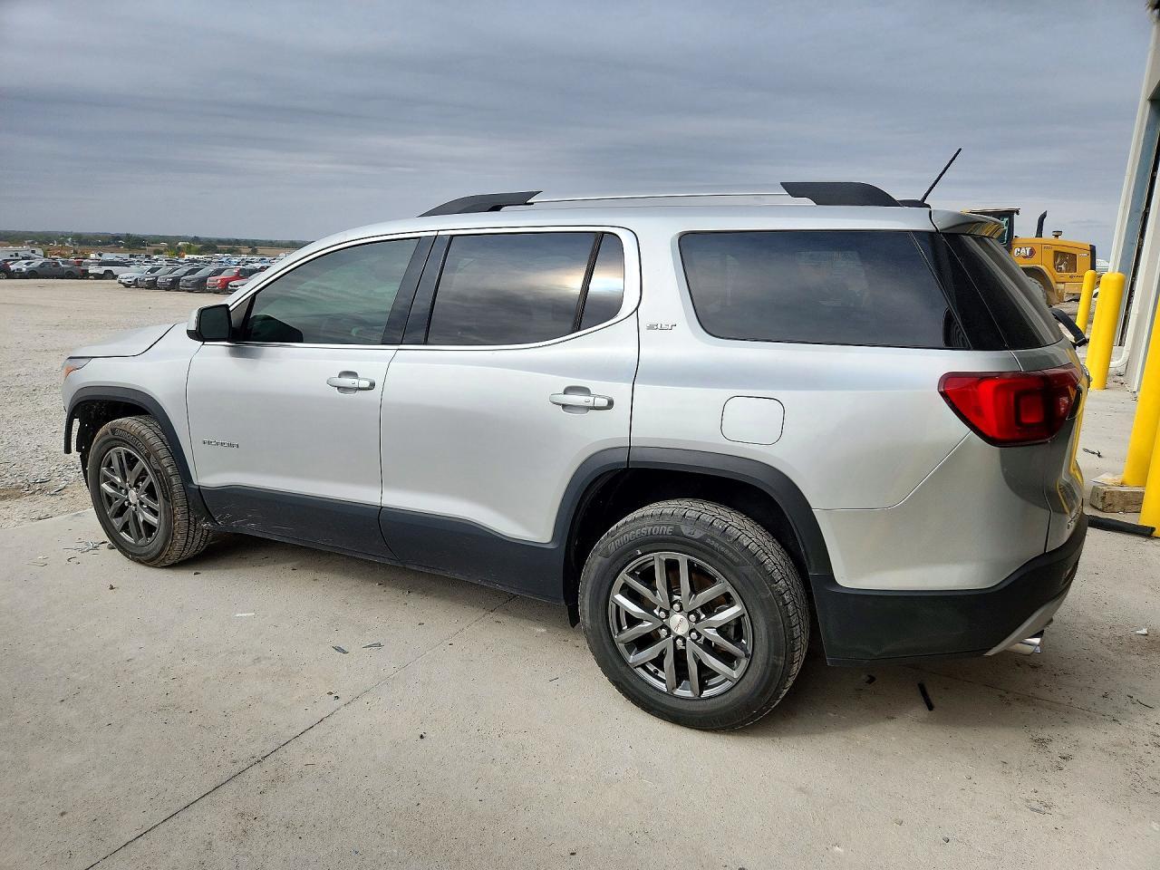 2017 GMC Acadia Slt-1 - Image 2