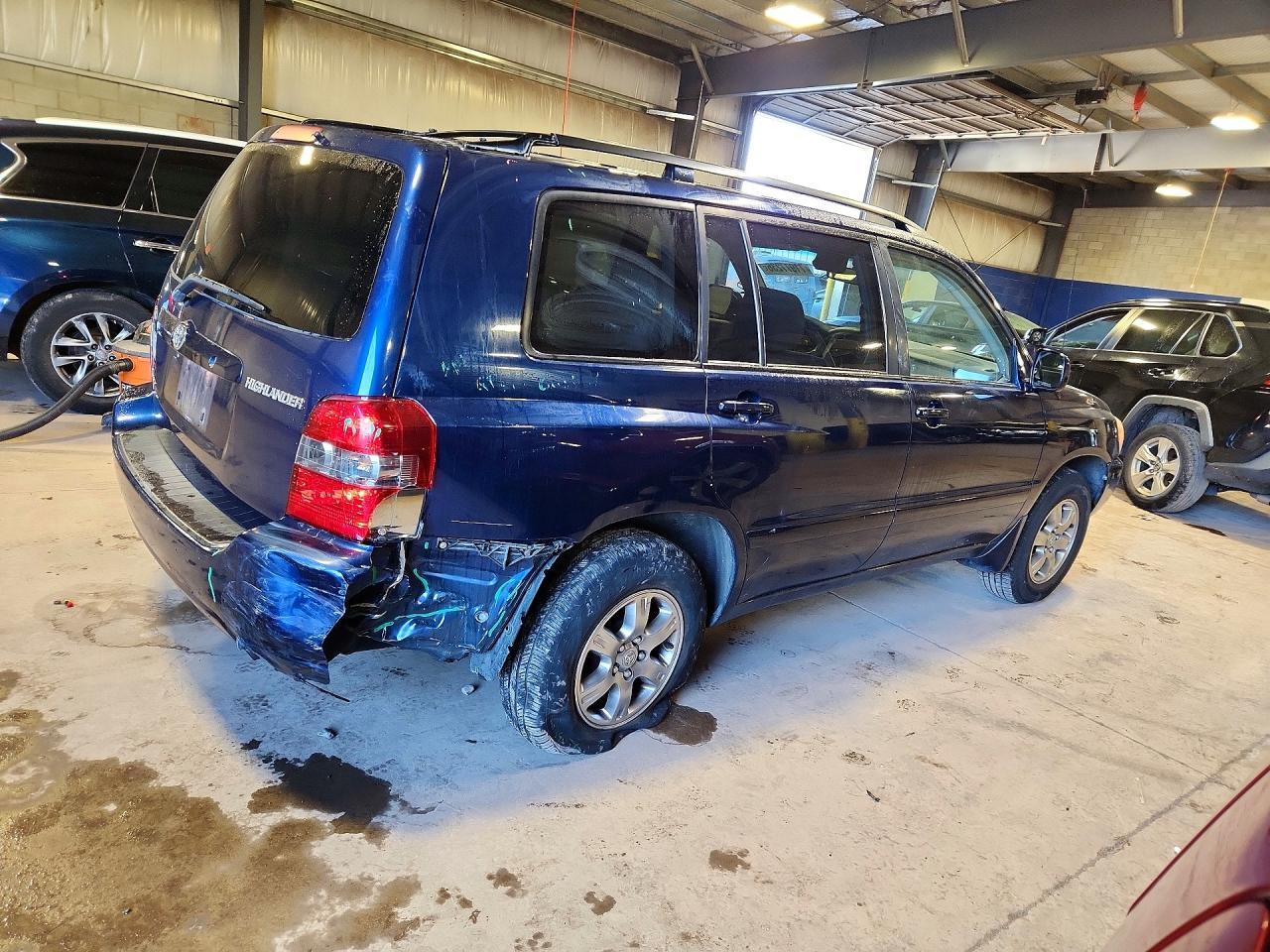 2004 Toyota Highlander Base - Image 3