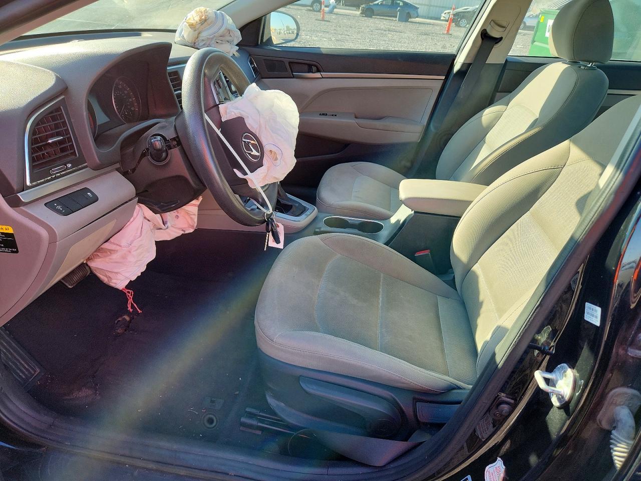 2017 Hyundai Elantra Se - Image 7